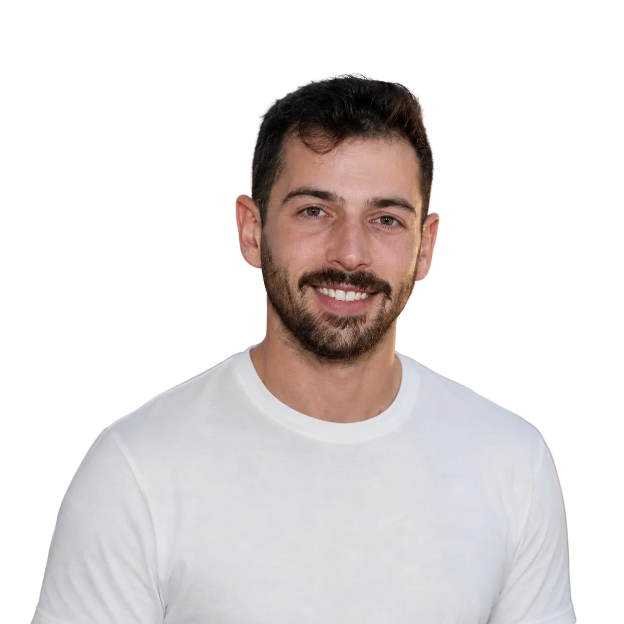 Portrait of Omer Lehrer smiling, wearing a white t-shirt.